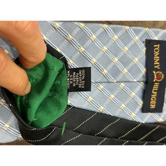 Tommy Hilfiger Blue Plaid Silk Tie For Men Classic Pattern 100% Silk - Picture 4 of 7